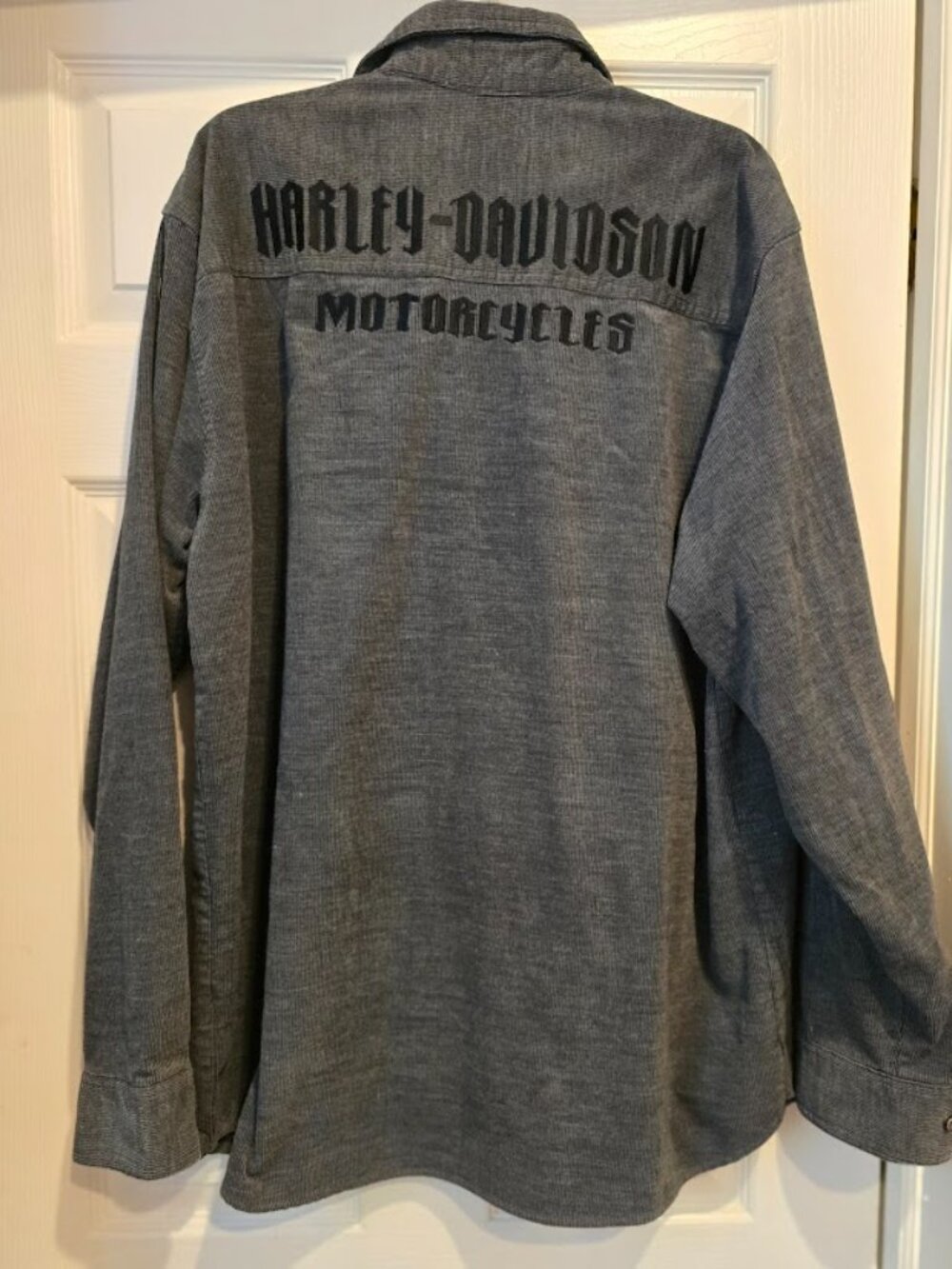 Harley-Davidson Men's XL Tall Gray Corduroy Snap front Big Logo Graphic XLT